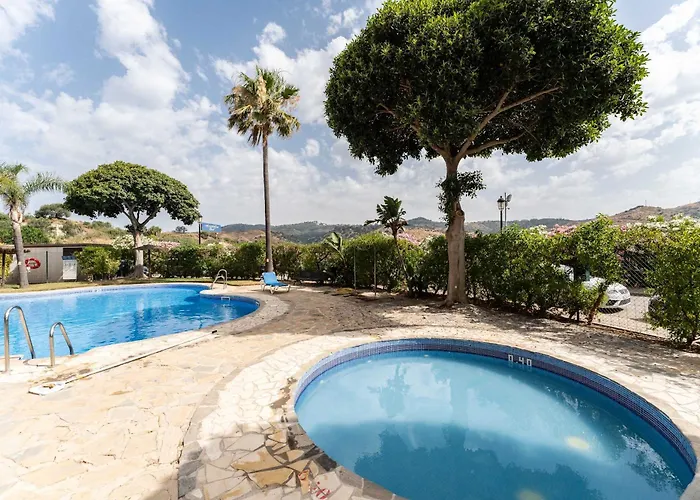 Sea View Penthouse In La Reserva De * Marbella