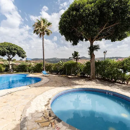 Sea View Penthouse In La Reserva De * Marbella